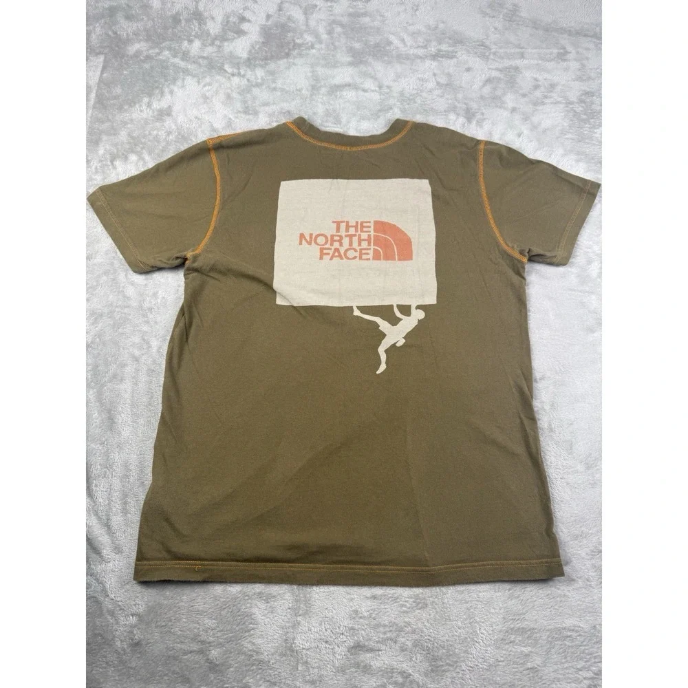 The North Face Men's Medium T-Shirt Olive Green‎ Rock Climbing Graphic Gorpcore